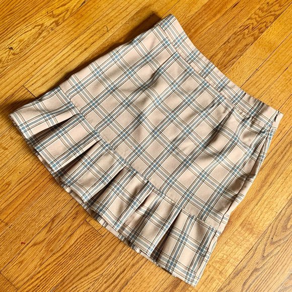 Potter's Pot Dresses & Skirts - Potter's Pot Plaid Pleated Skirt